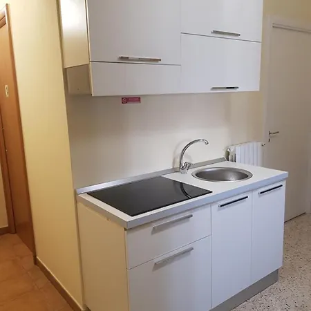 בית הארחה Ladybianca & 3*