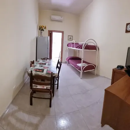 בית הארחה Ladybianca & לצ'ה