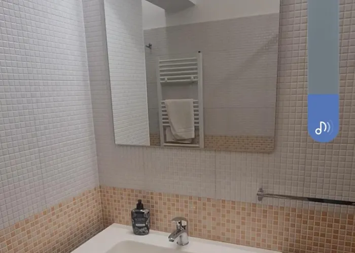 Ladybianca & 招待所